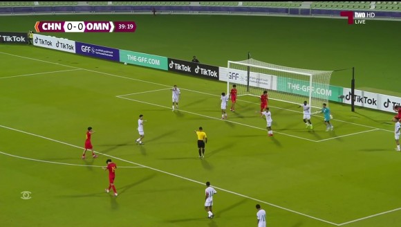 U16男足1-0领先阿曼！袁博涵造点，刘凯源点射破门！